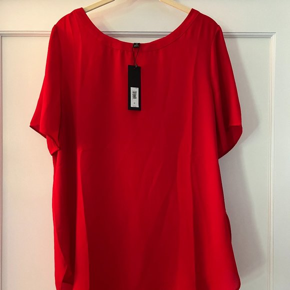 Banana Republic Red Short Sleeved Blouse Size M NWT - Picture 1 of 4